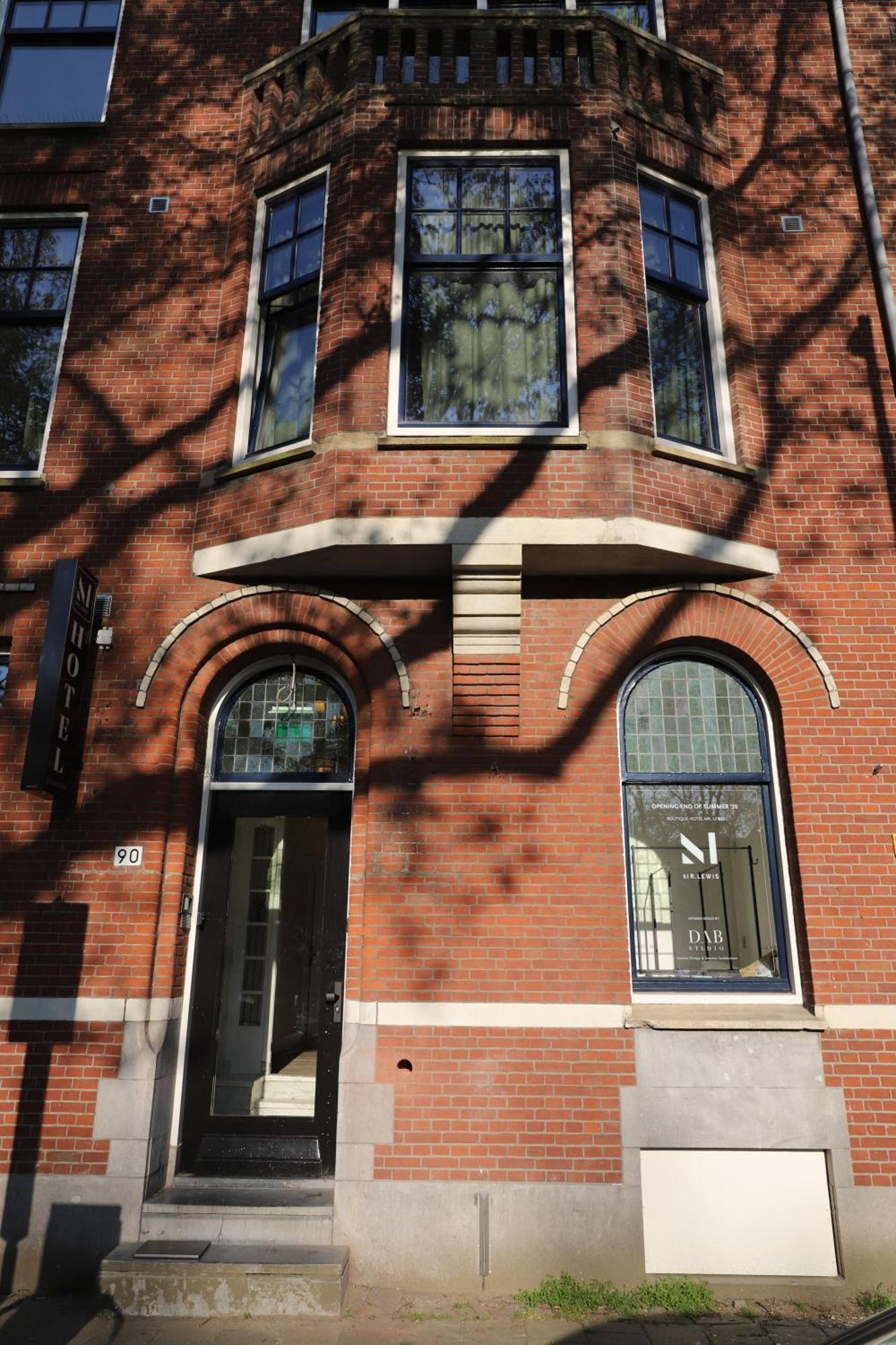 Mr.Lewis Rotterdam Hotel Exterior photo